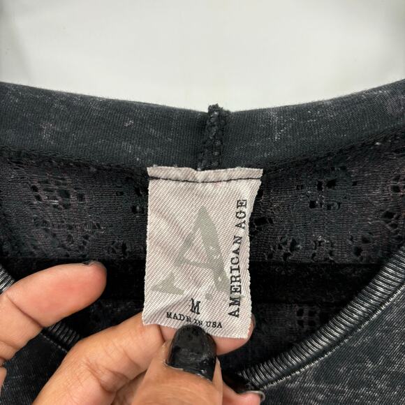 American Age Hooded Top Medium Gray Long Sleeve V-Neck Lace Back Detail Grunge - Picture 4 of 12